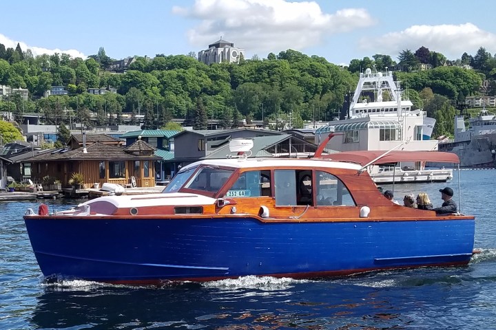 a small boat in a body of water