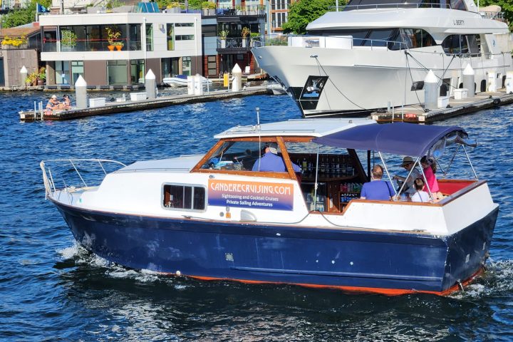 a small boat in a body of water