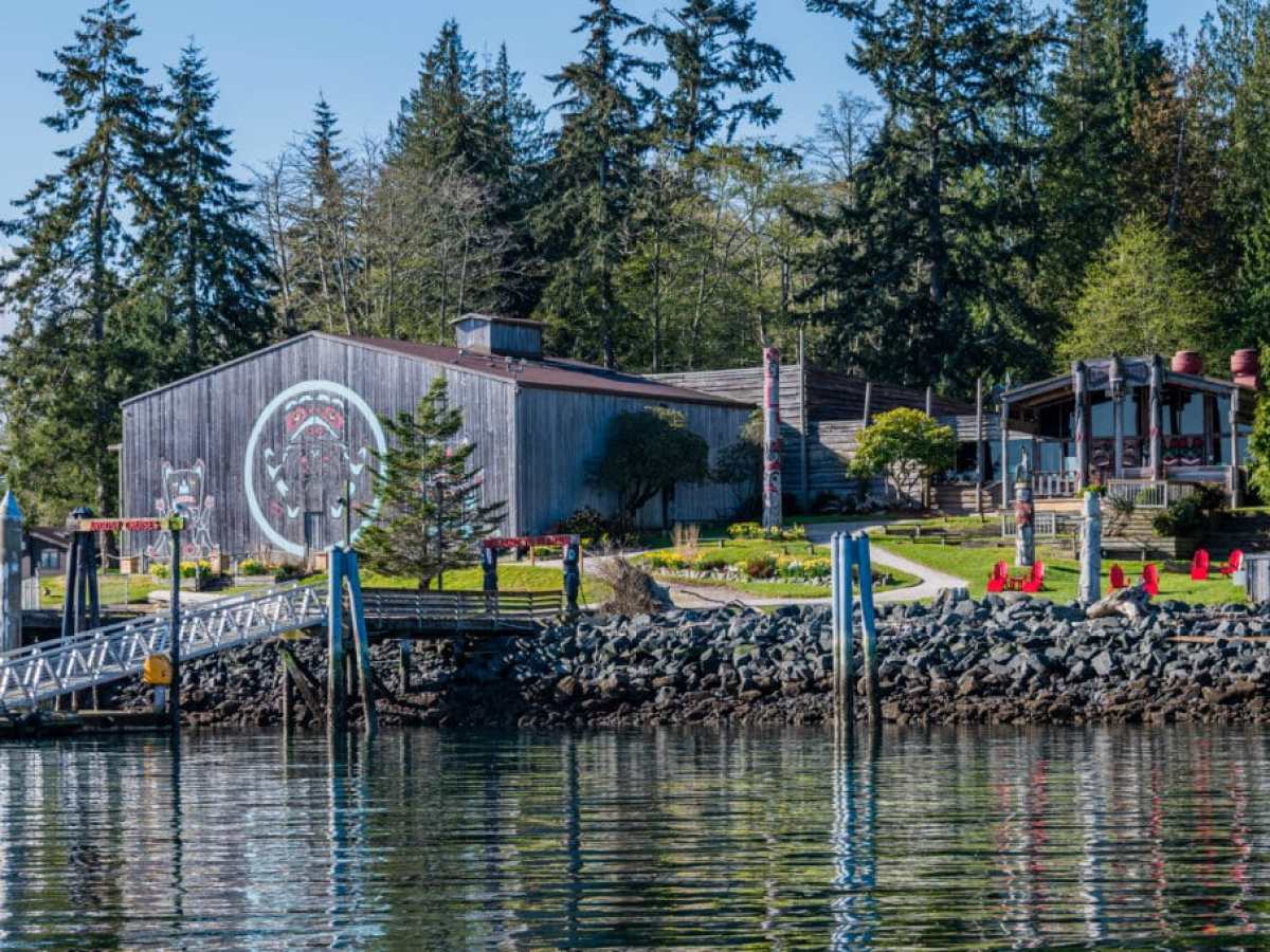 a boat is docked in a harbor